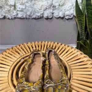Donald J. Pliner Mustard Patterned Flats
